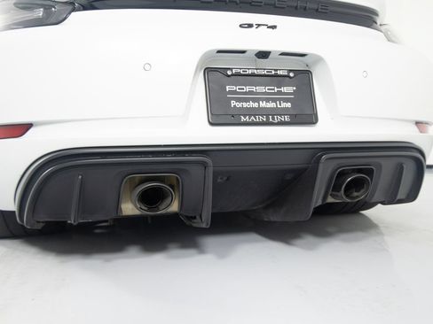 Certified 2022 Porsche 718 Cayman GT4 RWD image 54