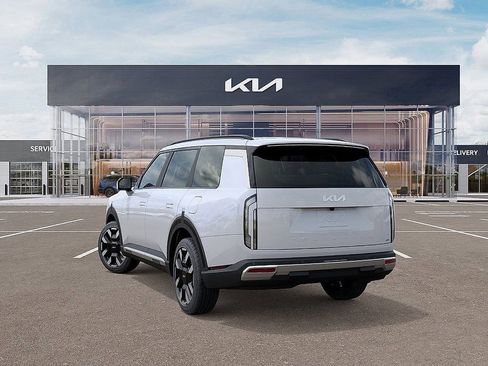 New 2027 Kia Telluride S image 4