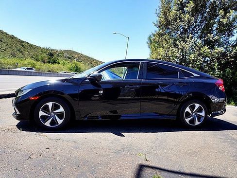 Used 2020 Honda Civic LX image 7
