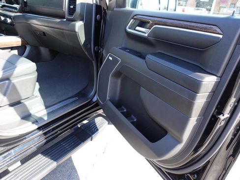 Used 2024 GMC Sierra 1500 Elevation w/ Elevation Premium Package AWD/4WD image 38