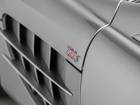 Used 2009 Mercedes-Benz SLR image 48