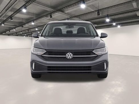 Used 2020 Volkswagen Jetta SE FWD image 5