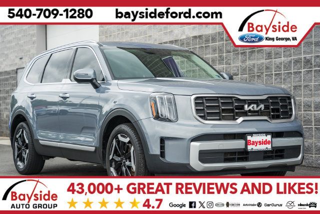 Used 2025 Kia Telluride S AWD/4WD image 1