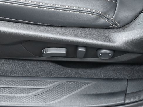 New 2026 Subaru Outback Limited AWD/4WD image 35