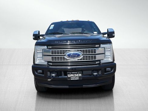Used 2018 Ford F250 Platinum w/ Platinum Ultimate Package AWD/4WD image 9