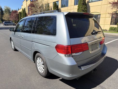 Used 2010 Honda Odyssey EX-L image 9