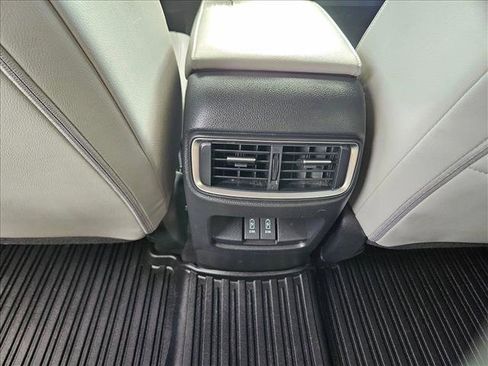 Used 2017 Honda CR-V Touring image 18