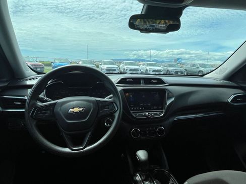 Used 2023 Chevrolet TrailBlazer LT w/ Convenience Package image 33