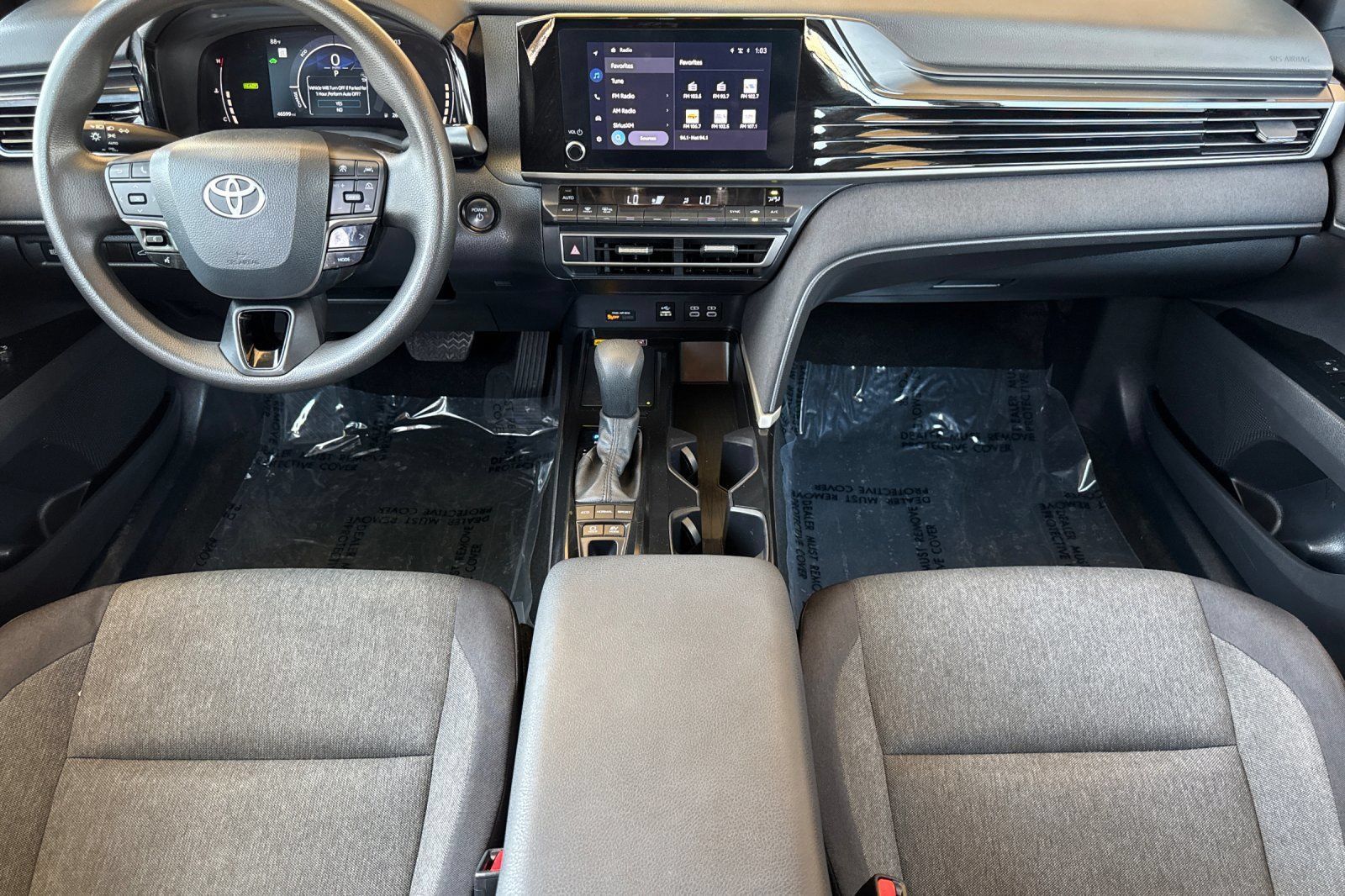 Used 2025 Toyota Camry LE FWD image 14