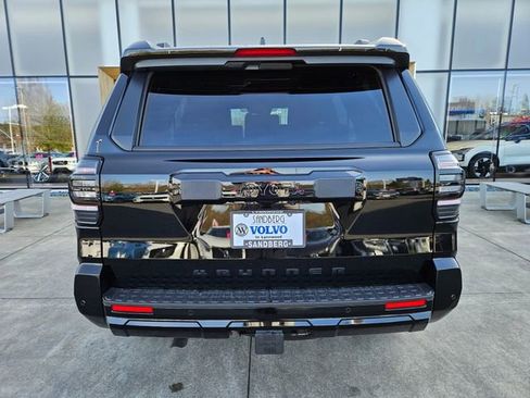 Used 2025 Toyota 4Runner TRD Sport Premium image 6