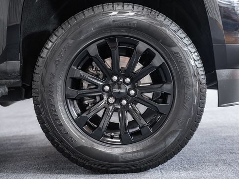 Used 2022 GMC Canyon Elevation w/ Elevation Premium Package RWD image 18