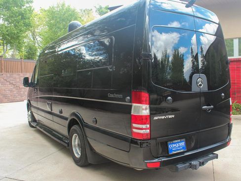 Used 2017 Mercedes-Benz Sprinter 3500 image 8