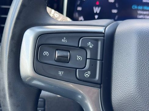 Used 2024 Chevrolet Silverado 1500 LT AWD/4WD image 9
