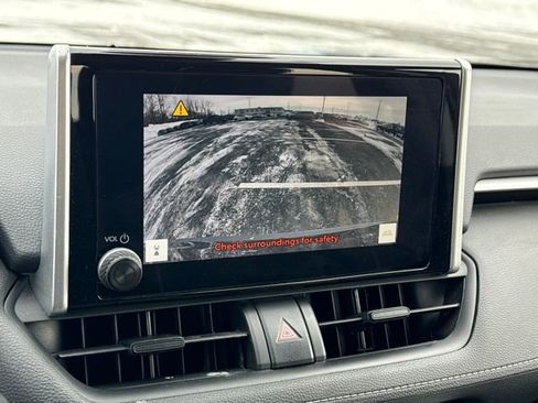 Used 2024 Toyota RAV4 Woodland Edition image 21