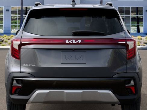 New 2026 Kia Seltos S FWD image 13