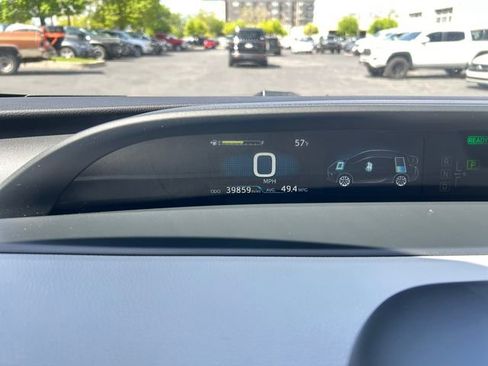 Certified 2022 Toyota Prius Limited w/ Premium Convenience Package image 14