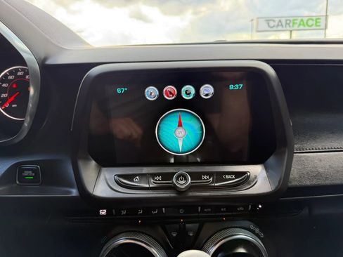 Used 2017 Chevrolet Camaro LT w/ Technology Package image 29