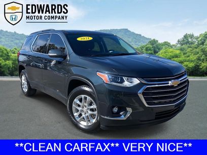 Used 2021 Chevrolet Traverse LT