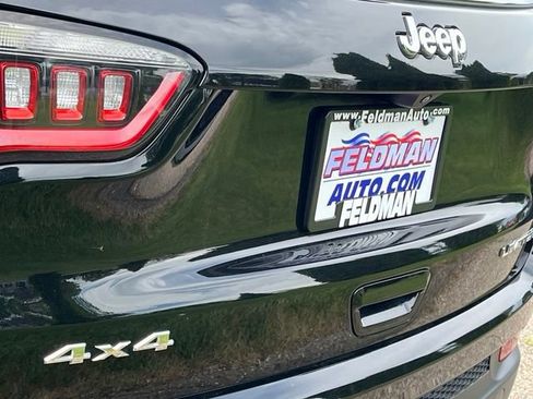 Used 2022 Jeep Compass Limited AWD/4WD image 33