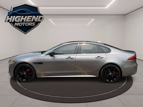 Used 2024 Jaguar XF R-Dynamic SE AWD/4WD image 3