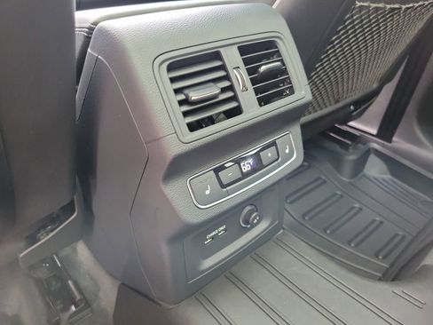 Used 2023 Audi Q5 2.0T Prestige AWD/4WD image 13