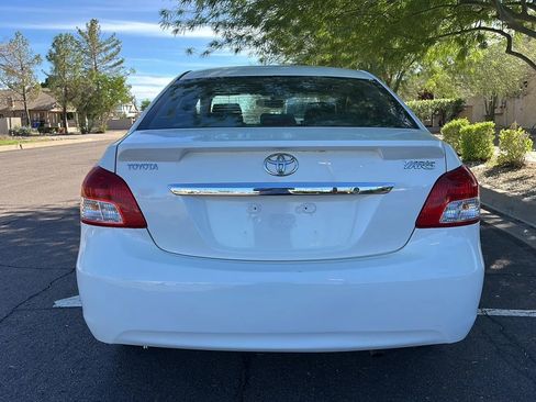 Used 2010 Toyota Yaris Sedan image 15