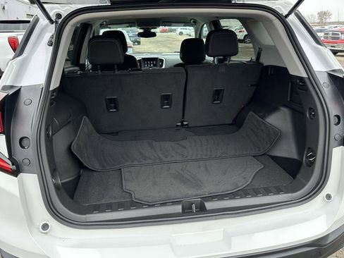 Certified 2023 GMC Terrain SLE image 11