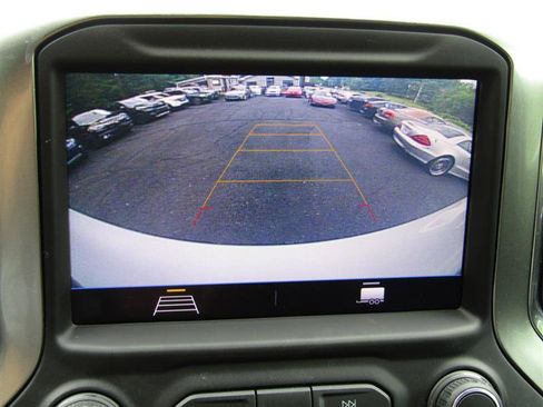 Used 2020 Chevrolet Silverado 1500 LT Trail Boss w/ Convenience Package image 21