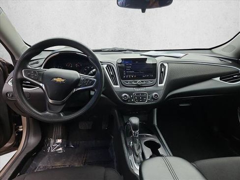 Used 2023 Chevrolet Malibu LT w/ Driver Confidence Package FWD image 15