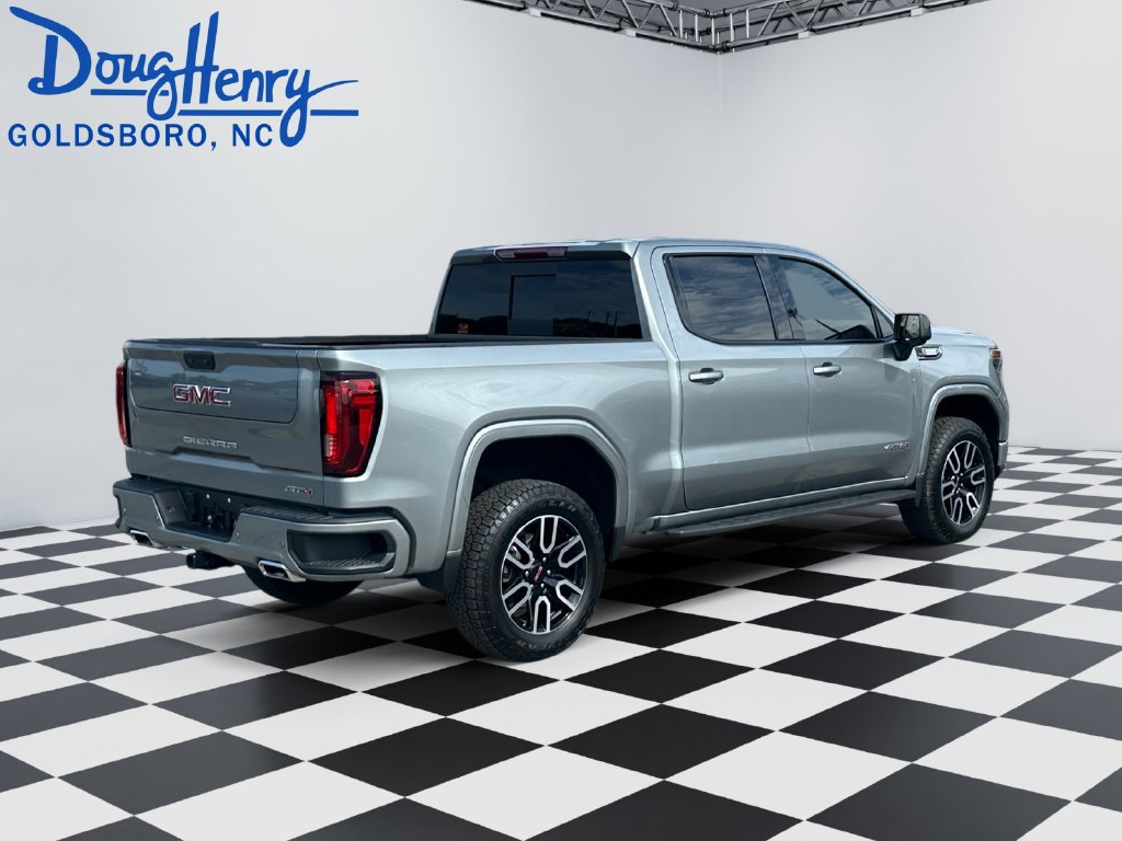 Used 2026 GMC Sierra 1500 AT4 w/ AT4 Premium Package AWD/4WD image 5