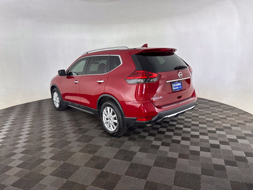 Used 2017 Nissan Rogue SV FWD image 7