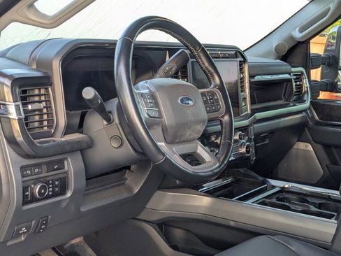 Used 2023 Ford F250 Lariat w/ Chrome Package AWD/4WD image 2