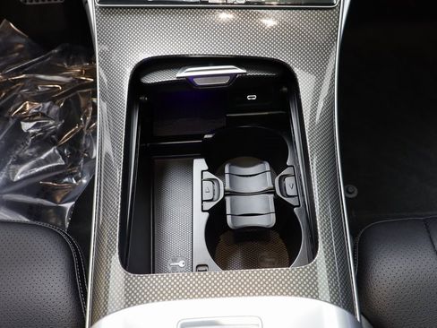 Used 2024 Mercedes-Benz CLE 450 4MATIC Coupe image 12