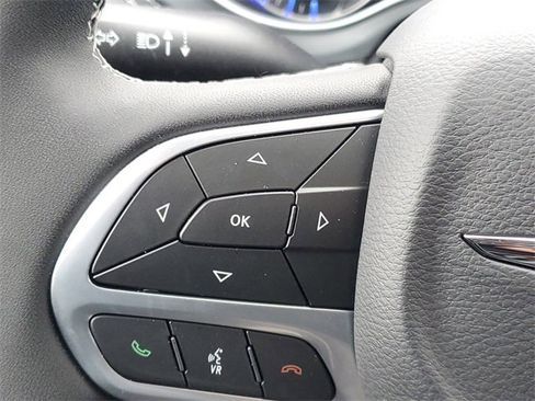 New 2026 Chrysler Pacifica Limited w/ Trailer Tow Group image 22