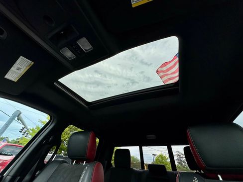 Used 2016 RAM 1500 Rebel w/ Luxury Group AWD/4WD image 16