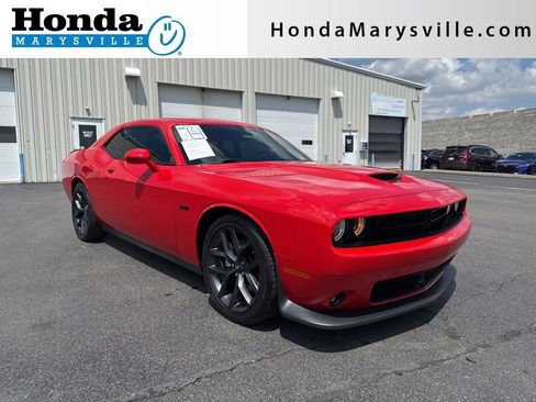 Used 2023 Dodge Challenger R/T w/ Plus Package RWD image 1