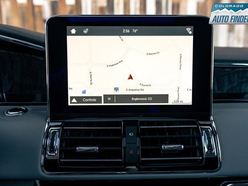 Used 2019 Lincoln Navigator Reserve image 16