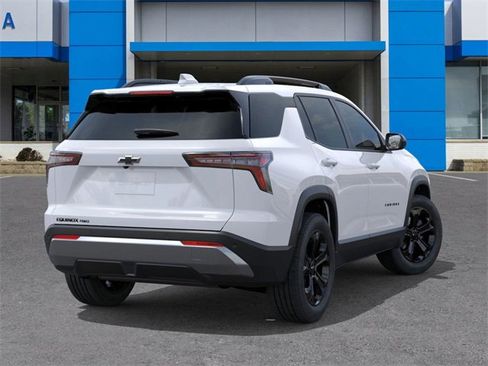 New 2026 Chevrolet Equinox LT image 4