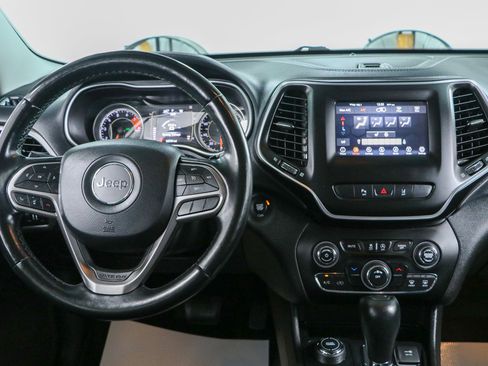 Used 2021 Jeep Cherokee Latitude Lux AWD/4WD image 17