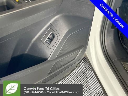 Used 2023 Volkswagen Atlas SE w/ Black Wheel Package AWD/4WD image 13