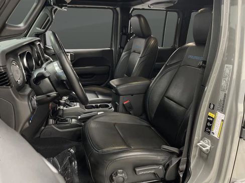 Used 2022 Jeep Wrangler Unlimited Rubicon 4xe w/ Cold Weather Group image 4