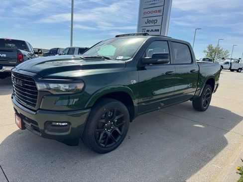 New 2026 RAM 1500 Laramie AWD/4WD image 3