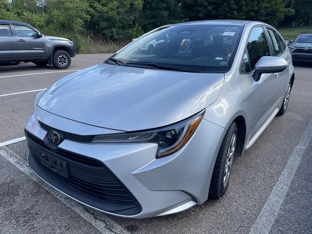 Certified 2024 Toyota Corolla LE FWD image 4