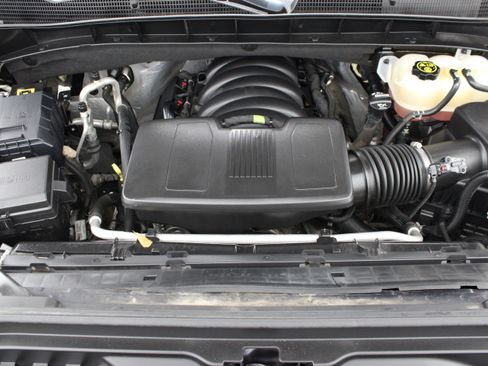 Used 2023 GMC Sierra 1500 SLT AWD/4WD image 41