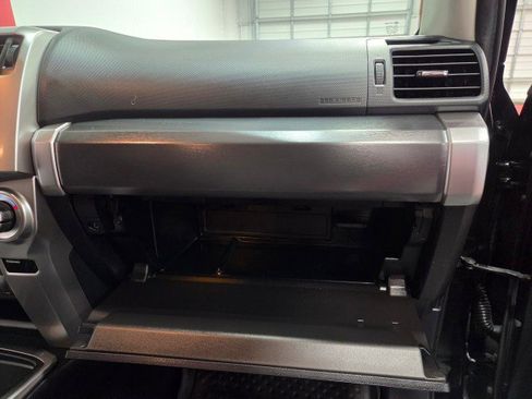 Used 2022 Toyota 4Runner SR5 Premium image 33