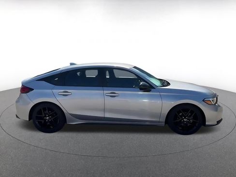 Used 2025 Honda Civic Sport image 16