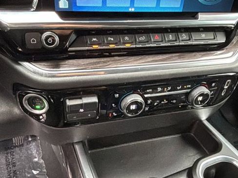 Used 2024 Chevrolet Silverado 1500 LTZ w/ Technology Package image 30