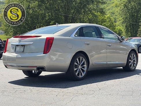 Used 2013 Cadillac XTS Luxury w/ Driver Awareness Package AWD/4WD image 6