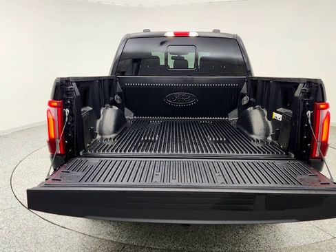 Used 2025 Ford F150 Lariat w/ Equipment Group 501A Mid AWD/4WD image 21