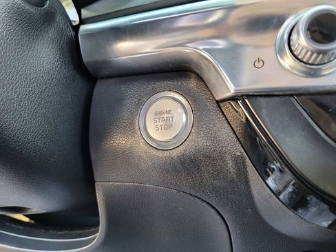 Used 2022 Kia Telluride LX AWD/4WD image 25